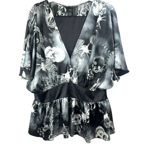Victoria Secret XL Halloween Skulls Black Gray Set Top Pants Wide Leg Grunge - Picture 1 of 9